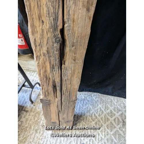 146 - Large rustic pine beam, wire brushed, and waxed. Lengh 254cm, 15cm x 20cm.