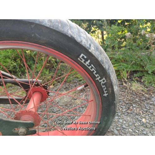 40 - Schwinn stingray bike for restoration. Was custom painted. Chain broken and in bag. Seat needs repai... 