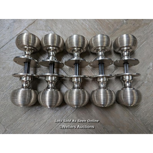 56 - Set of good quality heavy nickel beehive reproduction handles, ex shop display. Back plates 5cm, han... 