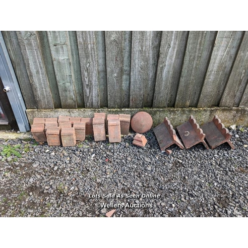 7 - 15 shaped curb bricks and three decorative ridge tiles