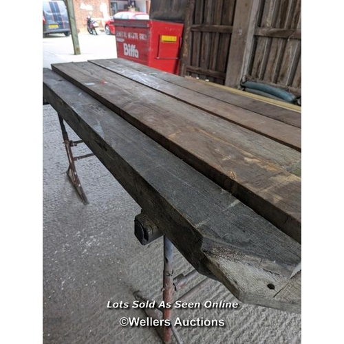 95 - 5 large hardwood beams. Mahogany/sapeli from 12cm by 14cm to 15.5cm by 15.5cm and 206cm to 216cm lon... 