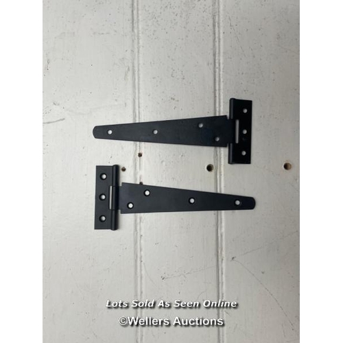 166 - 76 hinges. 28 light T hinges, 300mm long plus 48 hinges 150mm long all black finish