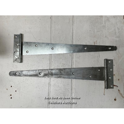 169 - 31 hinges. 9 at 375mm and 4 at 150mm long and 18 at 250mm long