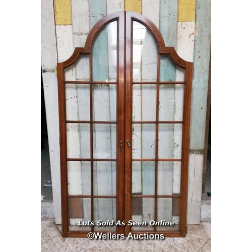 181 - 2 pairs of mahoganny/hardwood glazed arched doors. Some minor age and damage to the doors. 108cm x 1... 