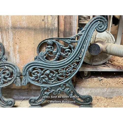 257 - Set of cast iron Coalbrookdale bench ends and central support. Original bench was purchased in 1984 ... 