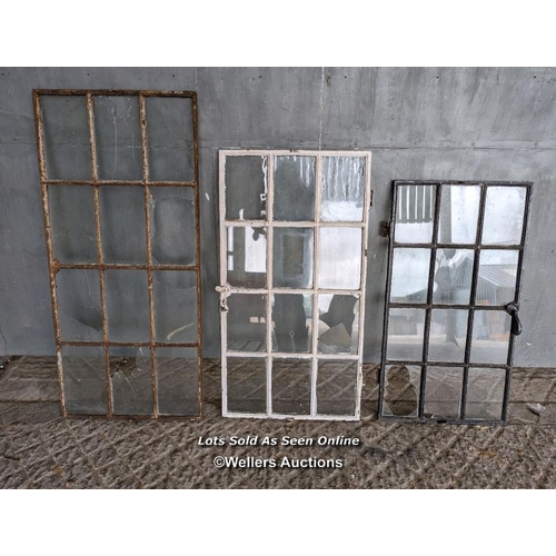 260 - 3 late Georgian/Early Victorian cast iron window with square glazing panels. For restoration. Sizes ... 