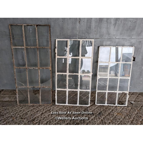 260 - 3 late Georgian/Early Victorian cast iron window with square glazing panels. For restoration. Sizes ... 