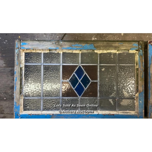 1005 - 4X MATCHING STAINED GLASS WINDOWS WITH WOODEN FRAMES, LARGEST 61CM (H) X 130CM (W), FOR RESTORATION