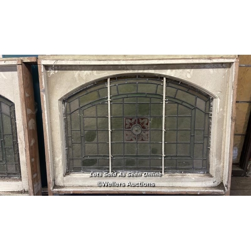 1011 - MATCHING PAIR OF STAINED GLASS WINDOWS WITH FLORAL CENTREPIECE AND WOODEN FRAMES, 86CM (W) X 79CM (H... 