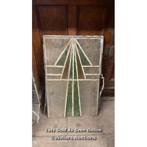 1012 - 14X STAINED GLASS WINDOW PANES, ALL OF SIMILAR ART DECO DESIGN, FOR RESTORATION