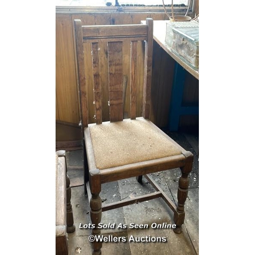 1026 - 3X MATCHING WOODEN CHAIRS, BACK 95CM HIGH, FLOOR TO SEAT 45CM HIGH, 45CM WIDE