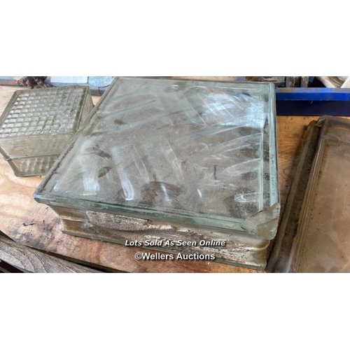 1029 - 2X GLASS BRICKS AND EMBOSSED GLASS TRAY