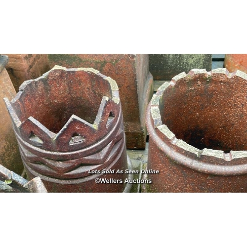 1066 - 7X ASSORTED CHIMNEY POTS, INCL. OCTAGANAL AND CROWN TOP, LARGEST 60CM (H) X 35CM (DIA)