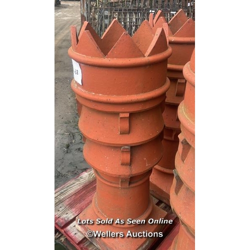 1068 - 3X LARGE VENTED CROWN TOP CHIMNEY POTS, 100CM (H) X 34CM X 34CM AT BASE