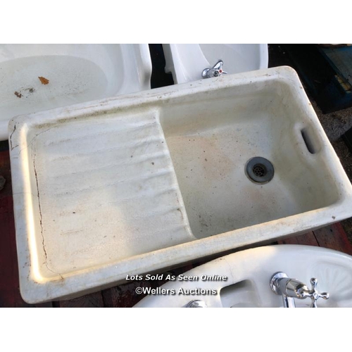 1290 - LARGE BELFAST SINK, 31CM (H) X 77CM (L) X 44CM (W)