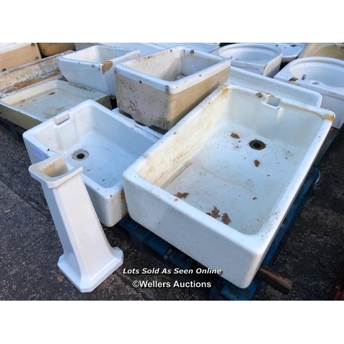 1292 - 4X ASSORTED SINKS, LARGEST 31CM (H) X 92CM (L) X 63CM (L)