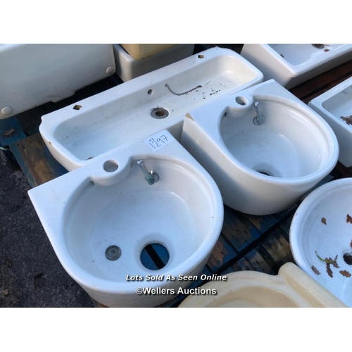 1297 - 3X ASSORTED SINKS INCLUDING A LONG 107CM X 39CM SINK AND TWO THE SAME