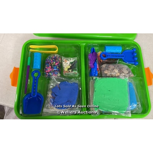 4094 - MADE BY ME 2-IN-1 SENSORY BINS - DINO & UNICORN ASSORTMENT / APPEARS NEW OPEN BOX / D37