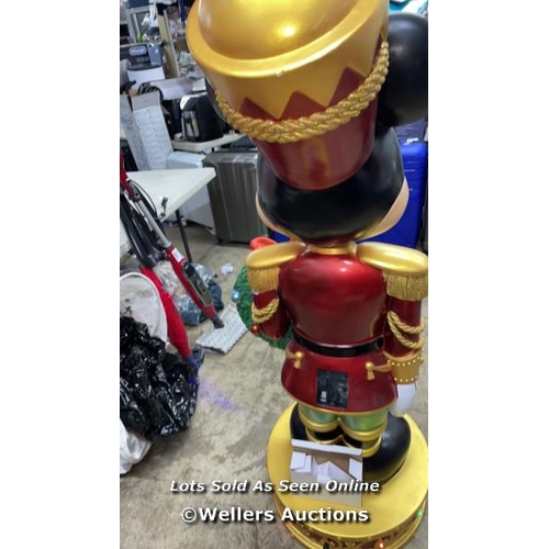 4115 - DISNEY 5FT MICKEY MOUSE NUTCRACKER / DAMAGED ARM / POWERS UP / MINIMAL SIGNS OF USE