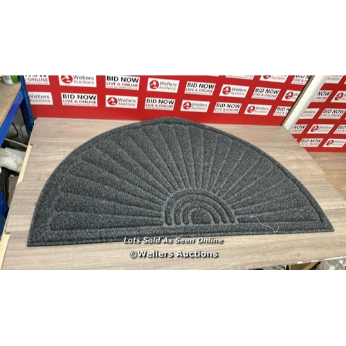 4229 - HALF MOON DOORMAT / DAMAGED / SIGNS OF USE / B22