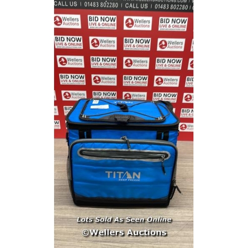 4273 - TITAN 40 CAN COOLER / MINIMAL SIGNS OF USE / SEE IMAGES / NOT FULLY TESTED / FAULTY ZIP / C26