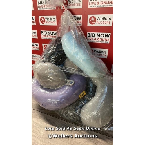 5114 - BAG OF TRAVEL PILLOWS