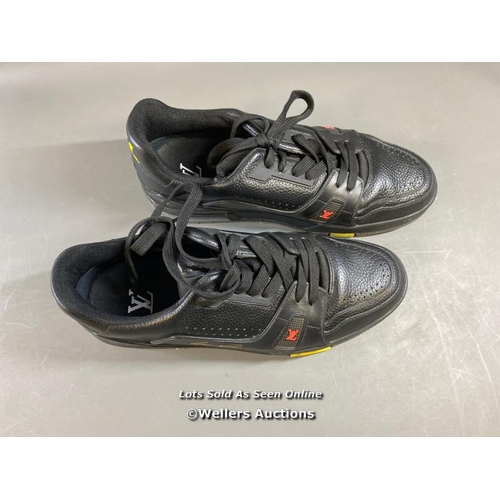 9558 - PAIR OF LOUIS VUITTON TRAINERS
