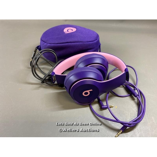 9624 - APPLE BEATS SOLO 3 HEADPHONES MODEL A1796 INCL. CASE