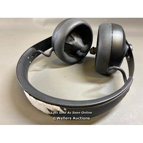 9631 - NURAPHONE HEADPHONES MODEL I00B