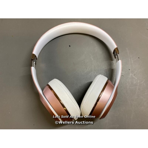 9646 - X1 APPLE BEATS HEADPHONES MODEL A1796