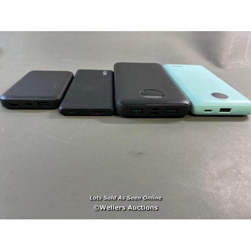 9657 - X4 POWER BANKS INCL. SKECH AND VRURC