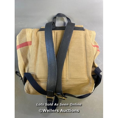 9692 - BURBERRY BACKPACK