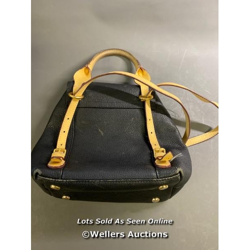 9695 - CARMIN HANDBAG