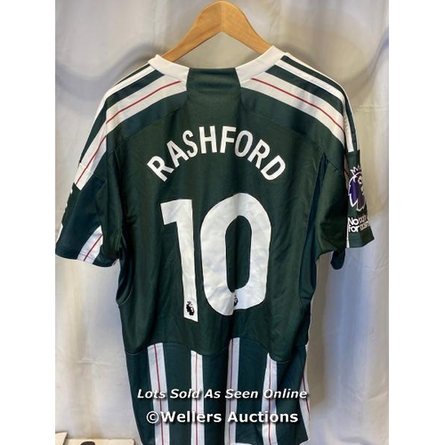 9705 - X2 NEW MANCHESTER UNITED SHIRTS SIZE XL INCL. RASHFORD 10 AND MOUNT 7