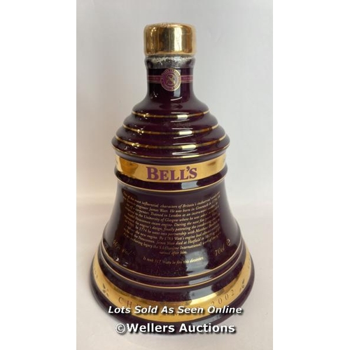 22 - Bell's 2002 Old Scotch Whisky Limited Edition Christmas Decanter, Aged 8 Years, Brand New and Boxed,... 