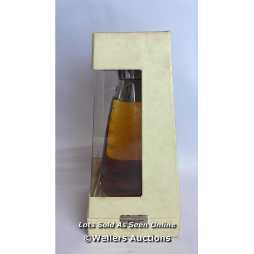 32 - Bell's Extra Special 2000 Millenium Water of Life Whisky, Aged 8 Years, 70cl, 40% vol, In original b... 