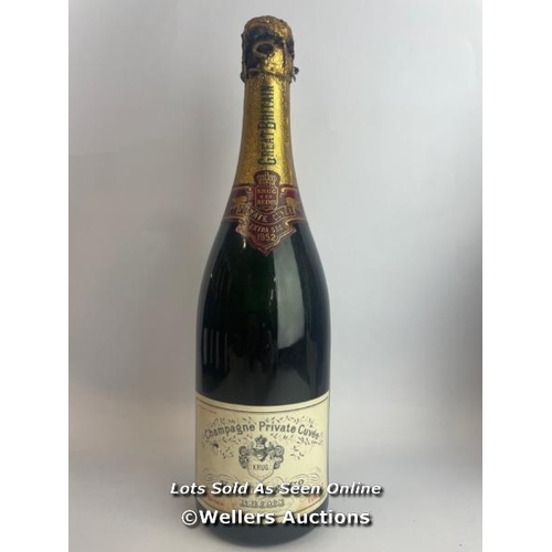 77 - Seven bottles of 1952 Krug & Co Reims Champagne Private Cuvee, Extra Sec, 3.042.212, With original p... 