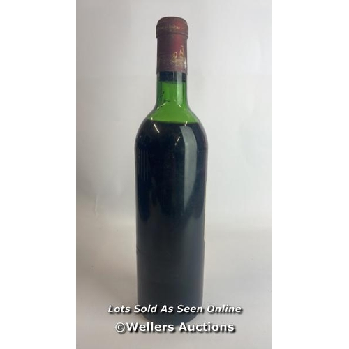 91 - Eight bottles of 1970 Chateau Beychevelle, Mis En Boutille Au Chateau, 75cl, In original wooden crat... 