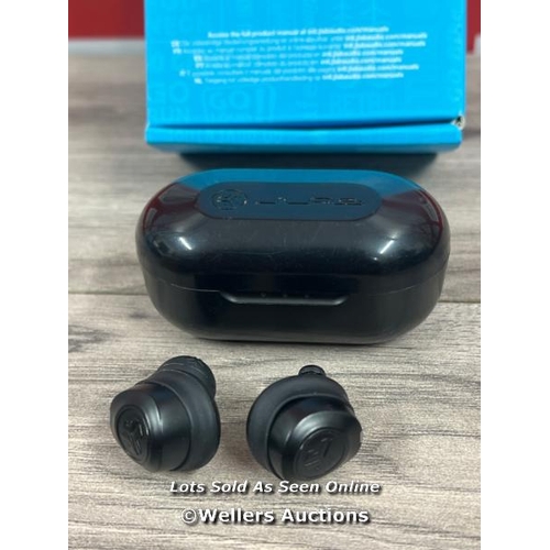 8005 - JLAB AUDIO JBUDS AIR TRUE WIRELESS BLUETOOTH IN-EAR HEADPHONES / POWERS UP / CONNECTS TO BT / ONLY P... 