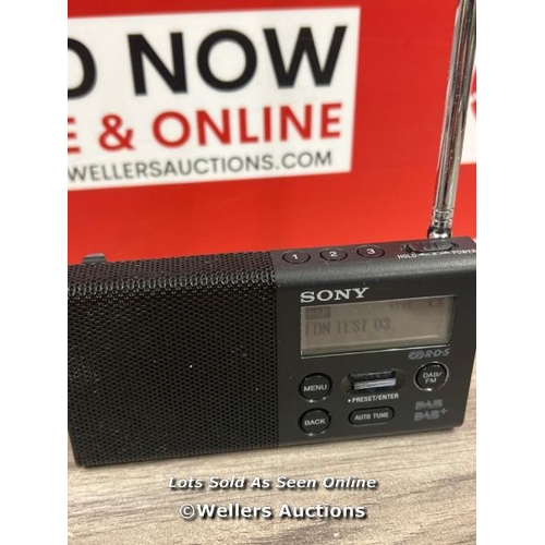 8014 - SONY XDR-P1 PORTABLE DAB/DAB+/FM DIGITAL RADIO / POWERS UP / SIGNS OF USE / NOT FULLY TESTED / T18