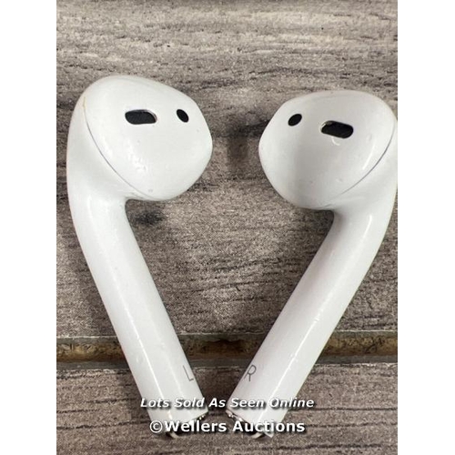 8047 - APPLE AIRPODS / 2ND GEN / POWER UP, CONNECT TYO BT, PLAY MUSIC, SIGNS OF USE, MINOR DENTING(SEE IMAG... 