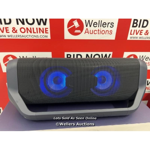 8058 - LG PN7 PORTABLE WIRELESS SPEAKER / POWERS UP, CONNECTS TO BT, PLAYS MUSIC, MINIMAL SIGNS OF USE / T2... 