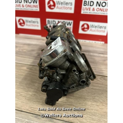 8104 - YAMAHA XJ 600S DIVERSION CARBURETTORS