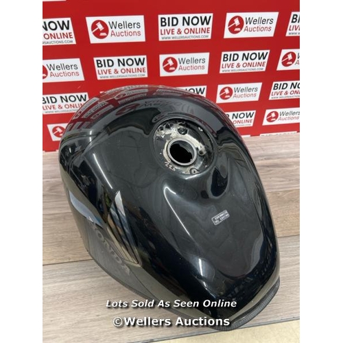 8116 - HONDA CBR1100XX BLACKBIRD 1997 - 99 WATER TANK - NO DENTS! - BLACK VGC #225