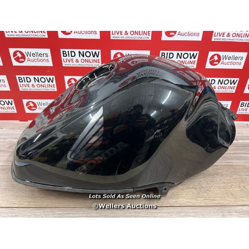 8116 - HONDA CBR1100XX BLACKBIRD 1997 - 99 WATER TANK - NO DENTS! - BLACK VGC #225