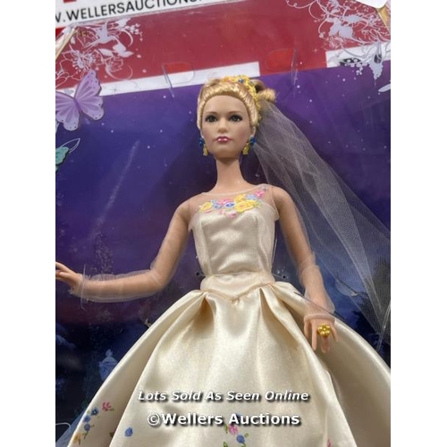 8190 - DISNEY CINDERELLA LIVE ACTION FILM COLLECTION WEDDING BRIDE DOLL MATTEL BNIB