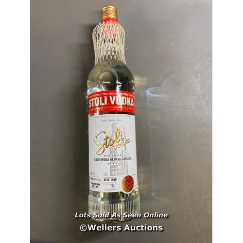 9561 - NEW STOLI VODKA 40% VOL. 1L