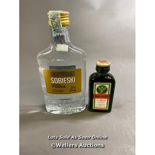 9573 - X1 NEW J�GERMEISTER LIQUEUR 35% VOL. 0.04L AND X1 NEW SOBIESKI VODKA 40% VOL. 200ML