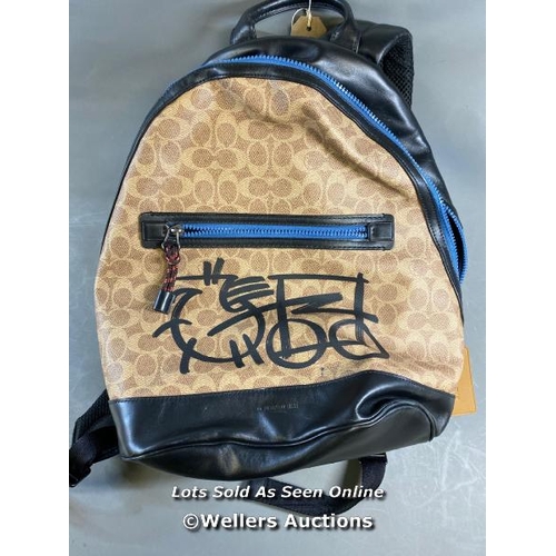 9765 - COACH BACKPACK