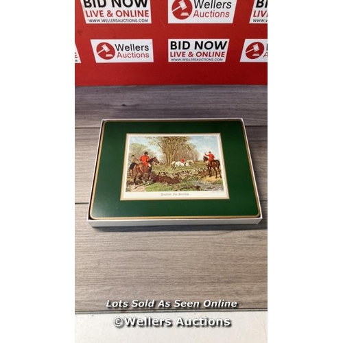 5034 - 6 ACRYLIC TRADITIONAL PLACE MATS BY PIMPERNEL, ENGLISH FOX HUNTING ON GREEN / G54